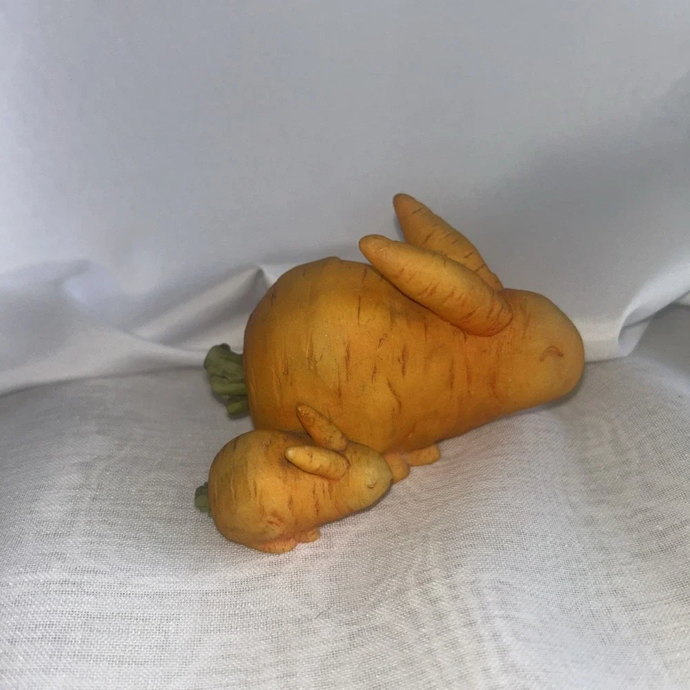 Home Grown by Enesco #4006816 Carrot Rabbits Figurine Collectible Vintage 2006